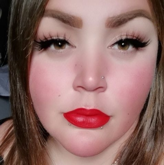 Meet your Posher, Dee - Picture 1 of 1